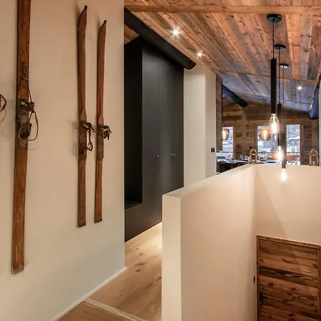 Le Black Wood Appartement Demi-Quartier